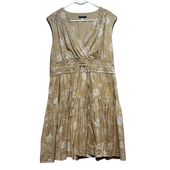 Tommy Hilfiger Dresses & Skirts - Tommy Hilfiger Tan Floral Tiered Dress Size 14 Surplice V-Neck Tie Waist Lined